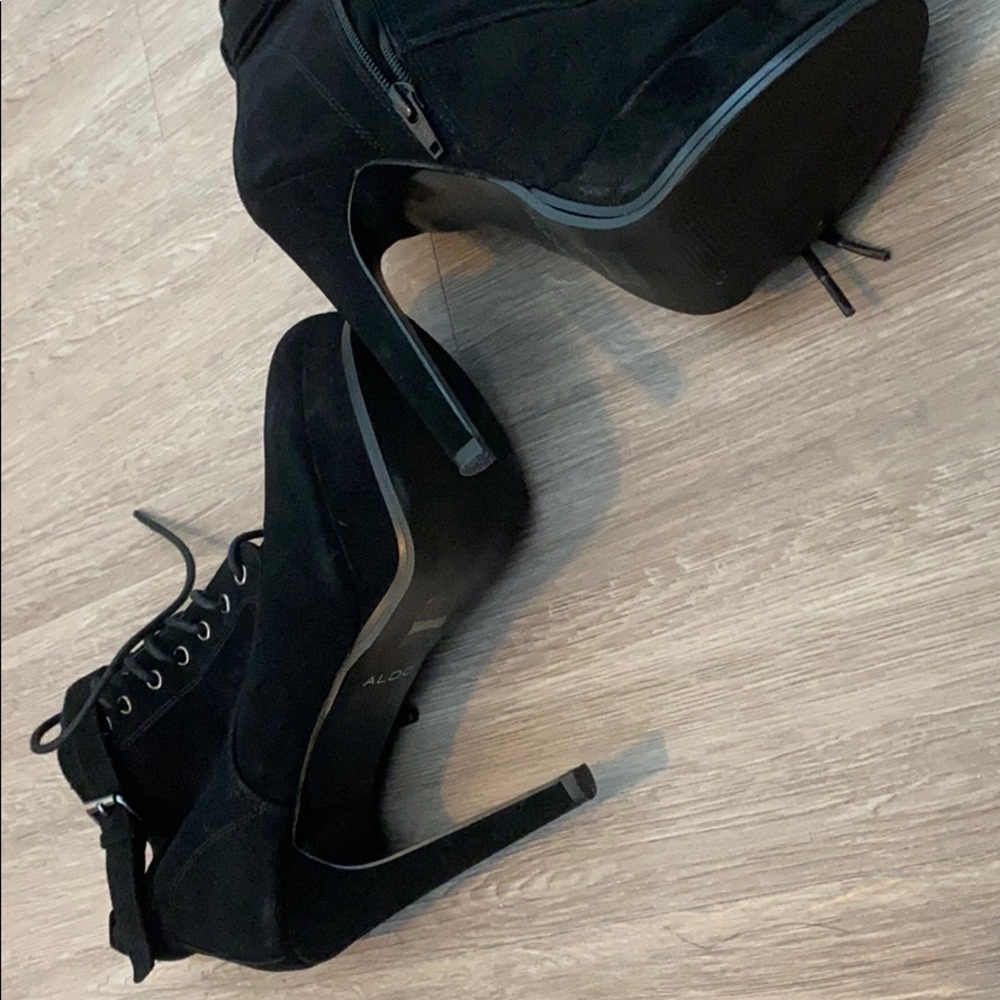 Booties - Picture 4 of 4